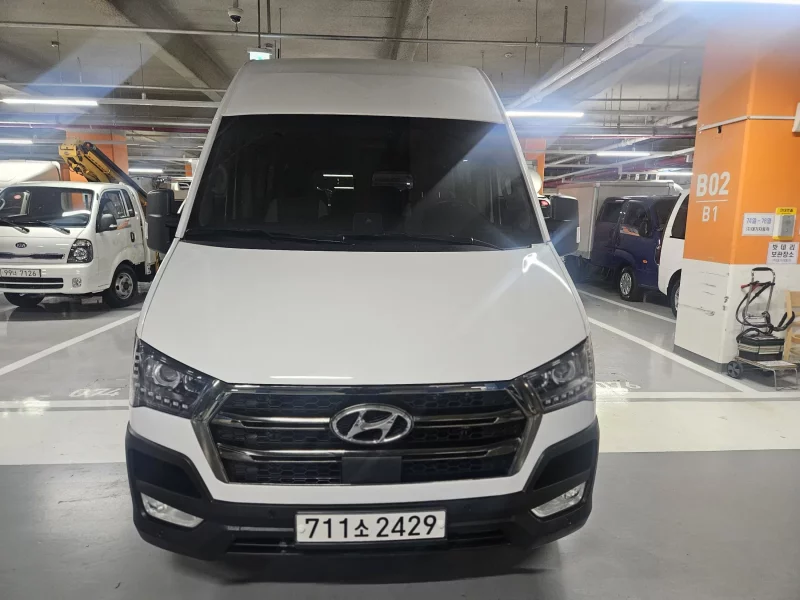 Hyundai H1