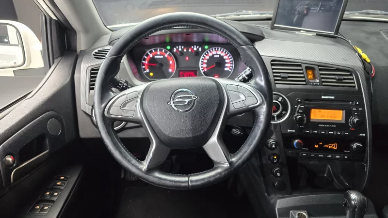 SsangYong Korando Sports