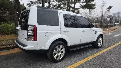 Land Rover DISCOVERY