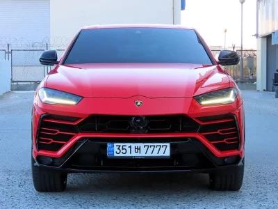 Lamborghini URUS