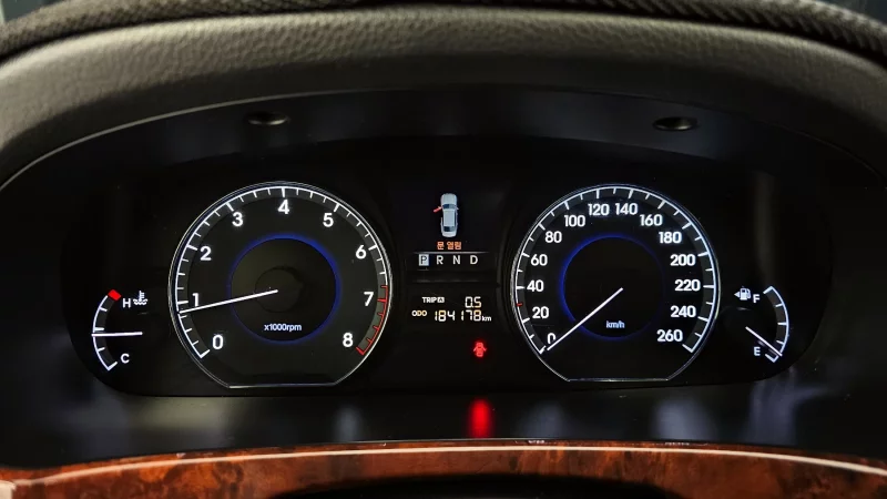 Hyundai Equus