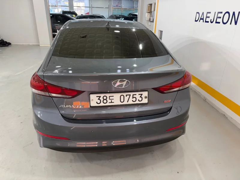 Hyundai AVANTE