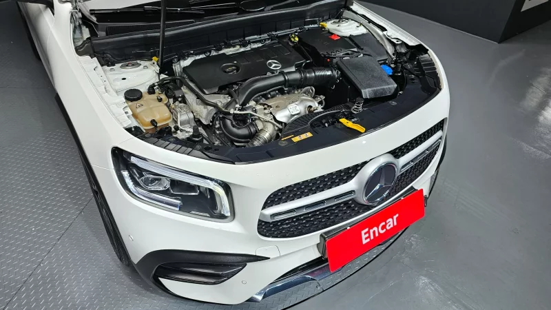 Mercedes-Benz GLB-Class
