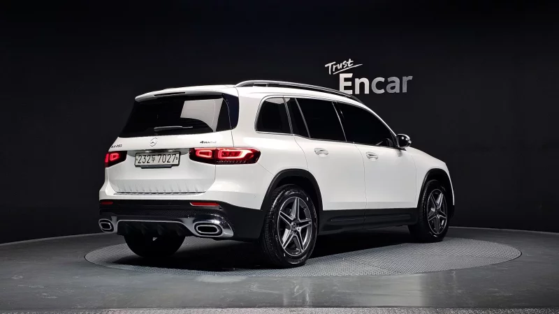 Mercedes-Benz GLB-Class