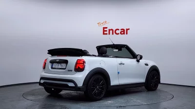 MINI Cooper Convertible