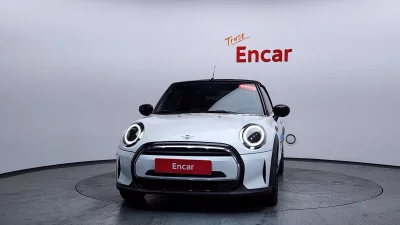 MINI Cooper Convertible