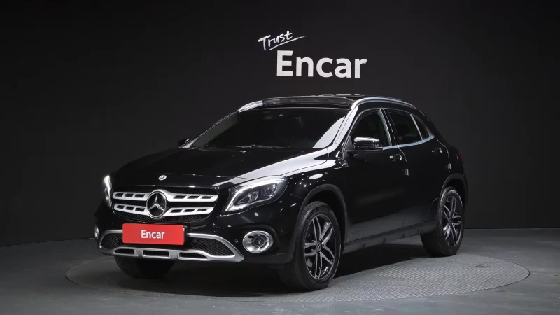 Mercedes-Benz GLA-Class