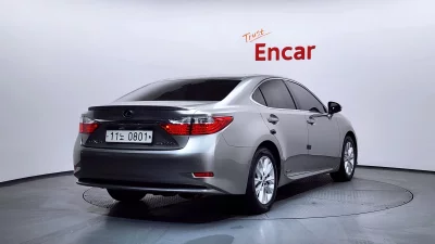 Lexus ES300h