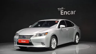 Lexus ES300h