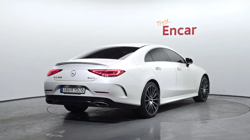 Mercedes-Benz CLS-Class