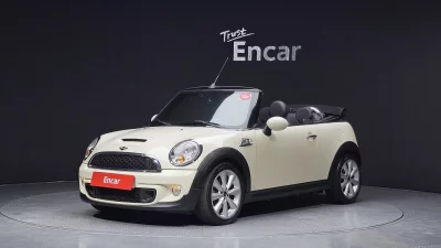 MINI Cooper Convertible
