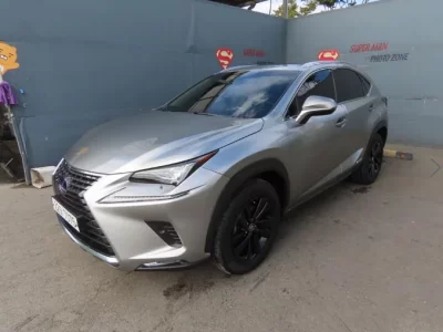 Lexus NX300h