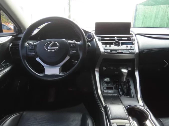 Lexus NX300h