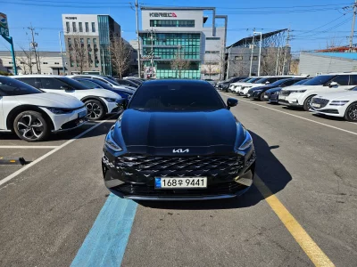 Kia K8