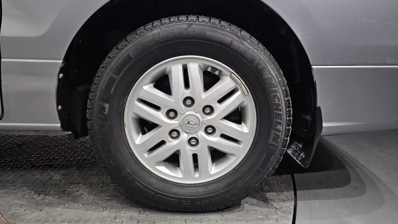 Hyundai Grand Starex