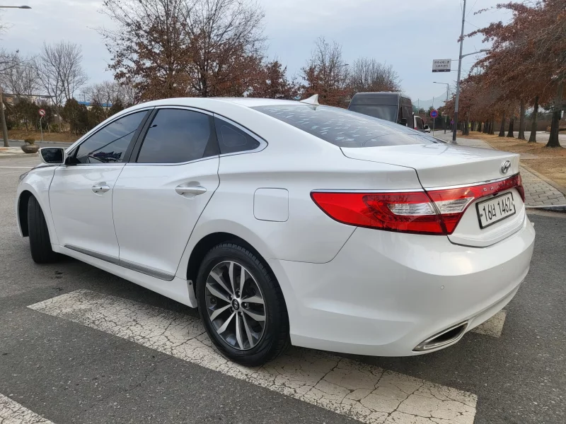 Hyundai Grandeur