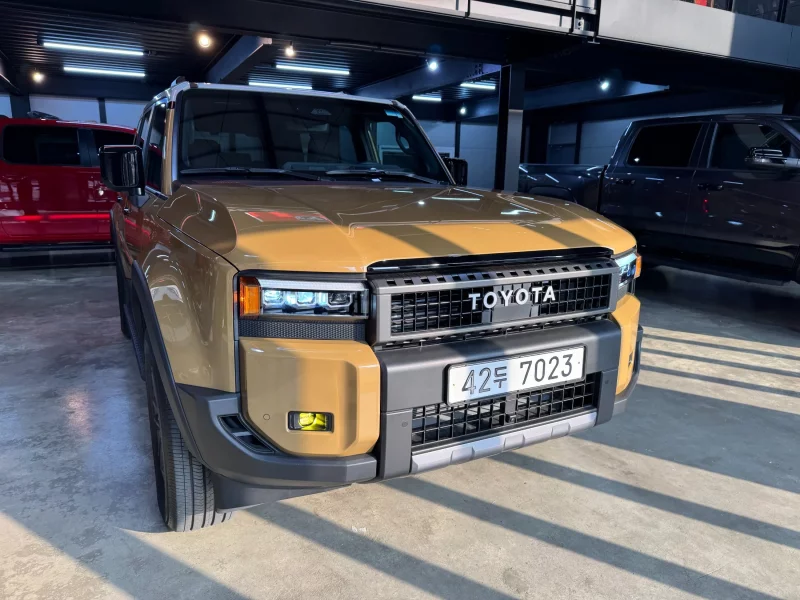 Toyota LAND CRUISER