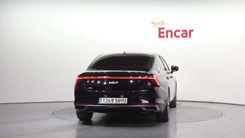 Kia K8