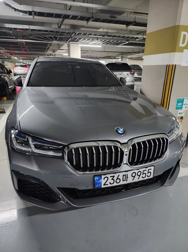 BMW 5-Series