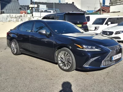 Lexus ES300h