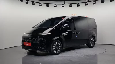 Hyundai Staria