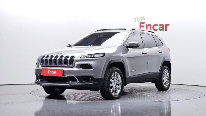 Jeep CHEROKEE