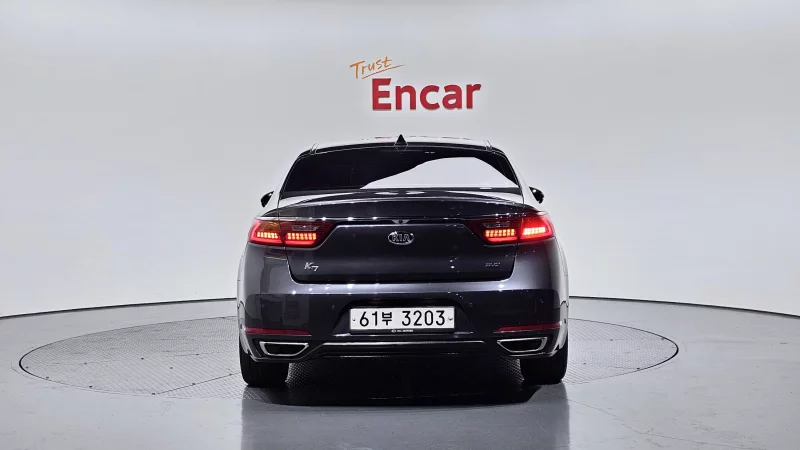 Kia K7