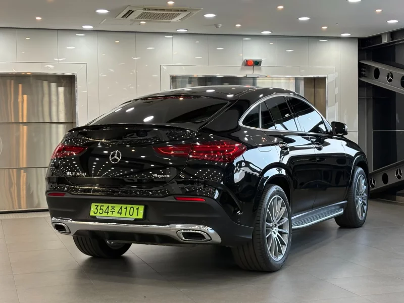 Mercedes-Benz GLE-Class