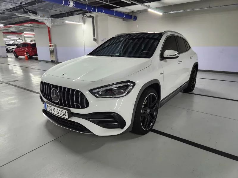 Mercedes-Benz GLA-Class