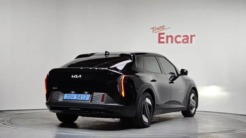 Kia EV4