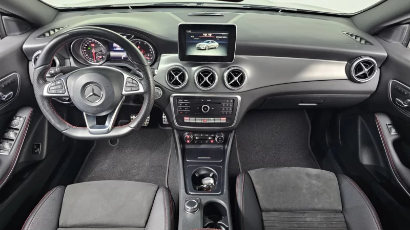 Mercedes-Benz CLA-Class