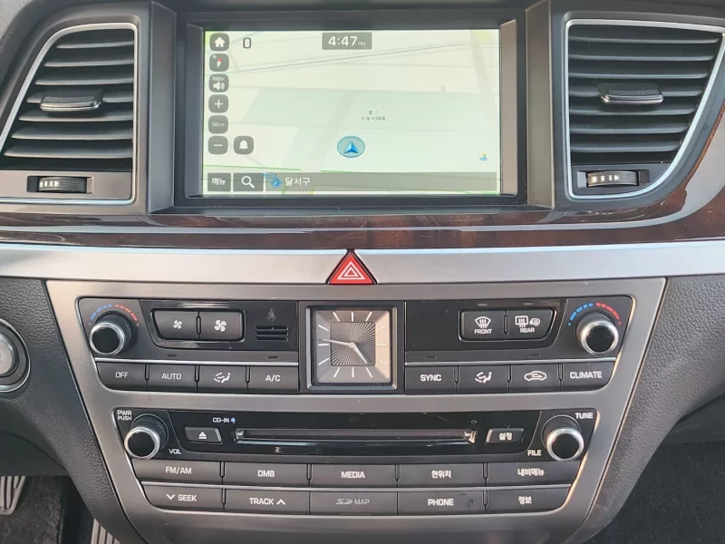 Hyundai Genesis