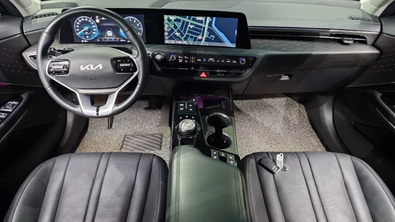 Kia K8