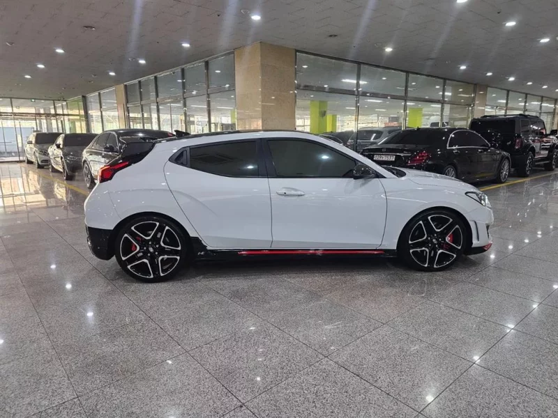 Hyundai Veloster