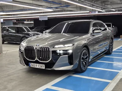BMW 7-Series