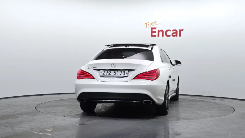 Mercedes-Benz CLA-Class