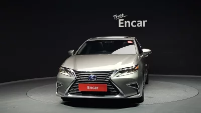 Lexus ES300h