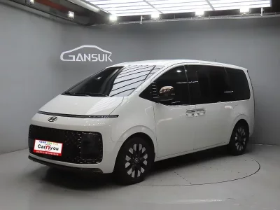 Hyundai Staria