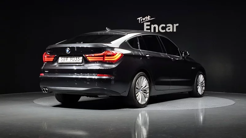BMW 5-Series Gran Turismo