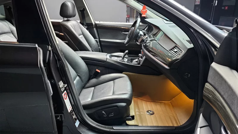 BMW 5-Series Gran Turismo
