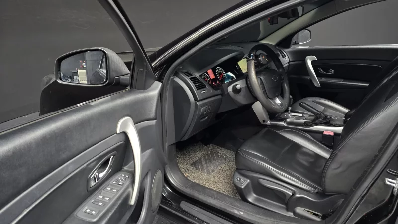 Renault Samsung SM5