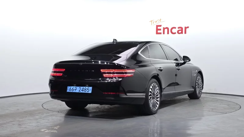 Genesis Electrified G80