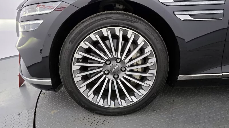 Genesis Electrified G80