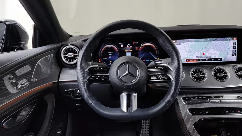 Mercedes-Benz CLS-Class