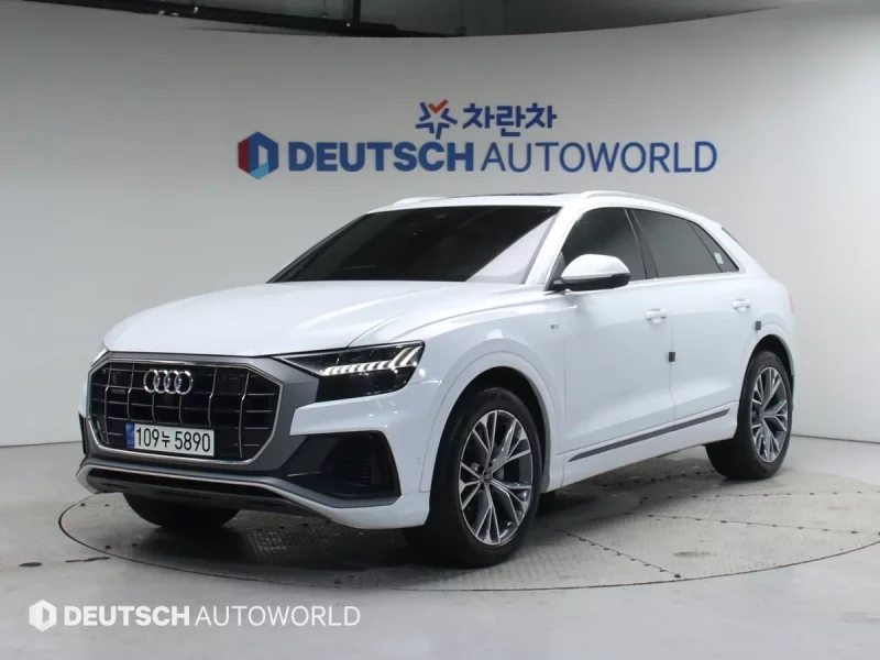 Audi Q8