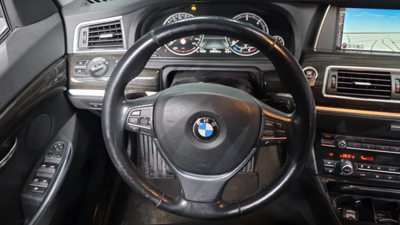 BMW 5-Series Gran Turismo