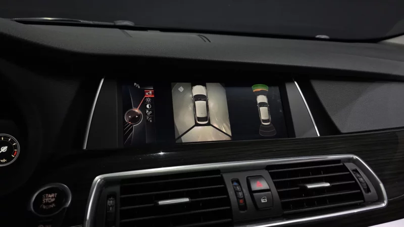 BMW 5-Series Gran Turismo