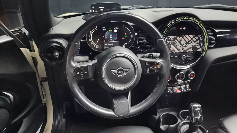 MINI Cooper Convertible