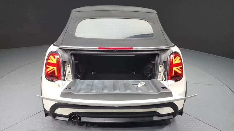 MINI Cooper Convertible