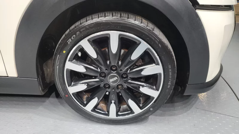 MINI Cooper Convertible